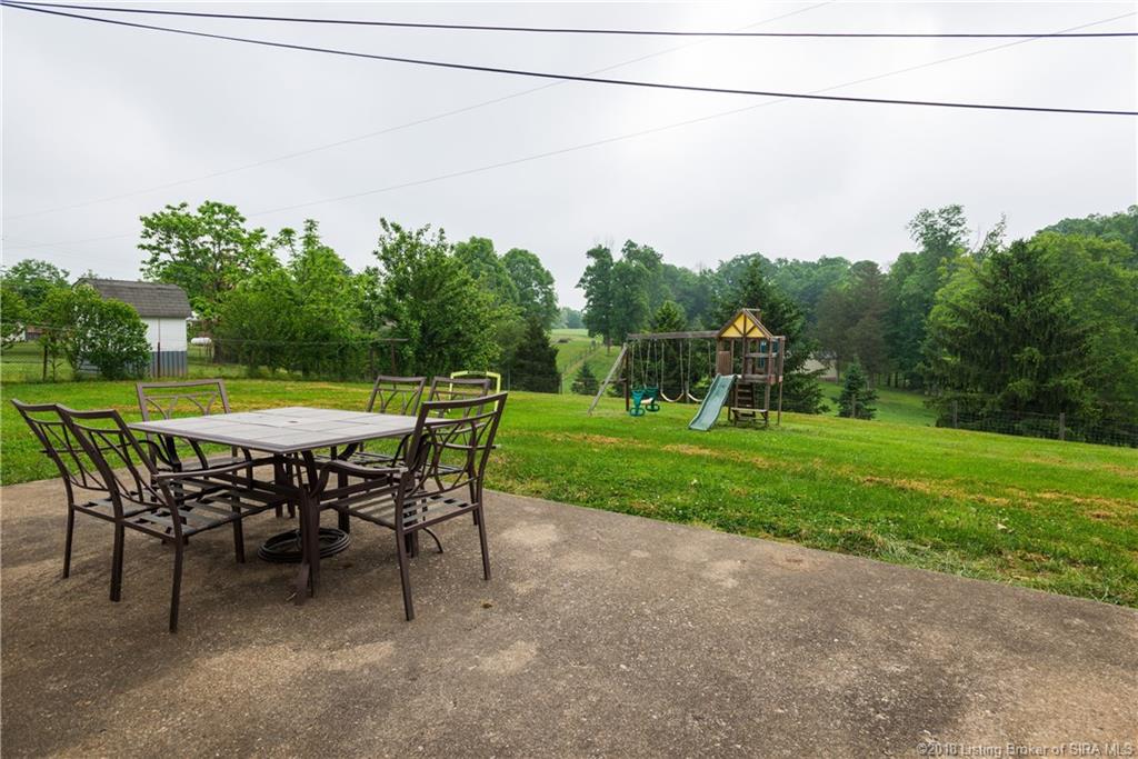 5328 Stiller Road Floyds Knobs, IN 47119 - Photo 28 of 31 Gallery Image 28