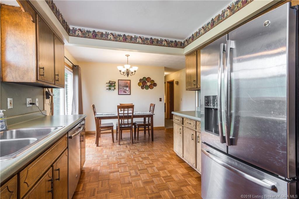 5328 Stiller Road Floyds Knobs, IN 47119 - Photo 9 of 31 Gallery Image 9