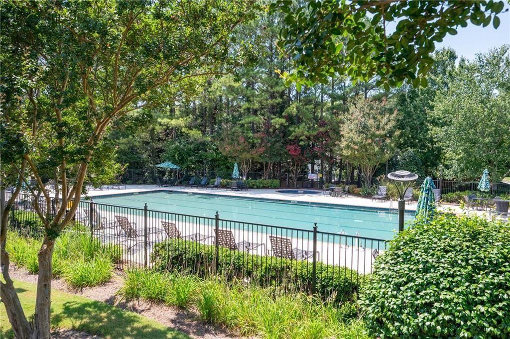 4003 Maple Ridge Lane Northwest Acworth, GA 30101 - Photo 3 of 29