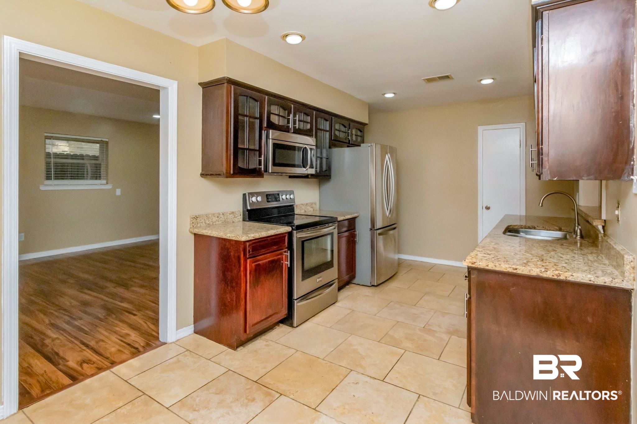 5120 Ridgedale Road Mobile, AL 36609 - Photo 12 of 35