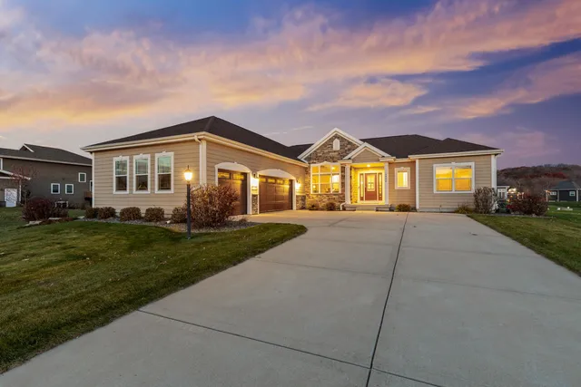 $739,900 | 6456 Revere Pass, DeForest, WI 53532