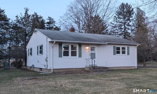 $1,700 | 189 Melrose Road, East Windsor, CT 06016