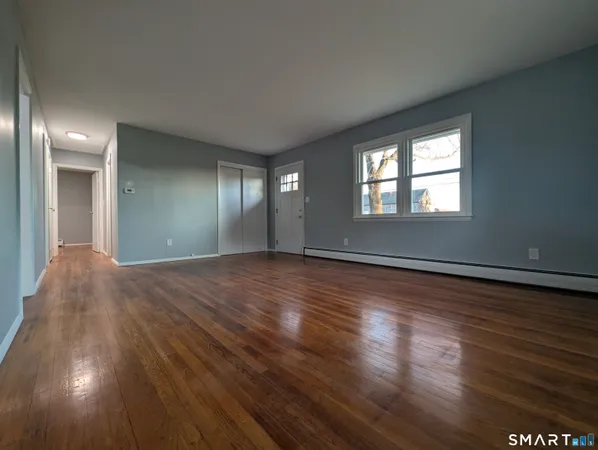 $1,700 | 189 Melrose Road, East Windsor, CT 06016