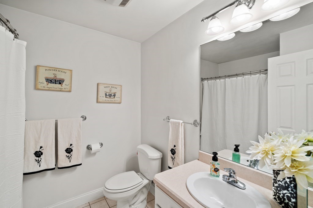 13 Mill Street, Unit 1 Boston, MA 02122 - Photo 17 of 29