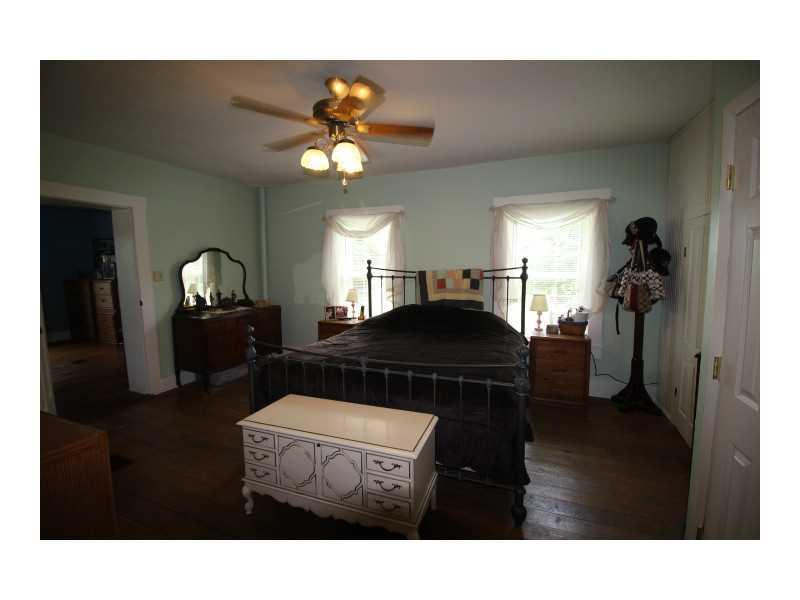 4822 Shields Road Greenville, OH 45331 - Photo 10 of 21