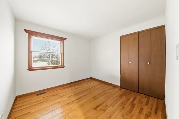 $419,000 | 133 Lela Lane, Schaumburg, IL 60193