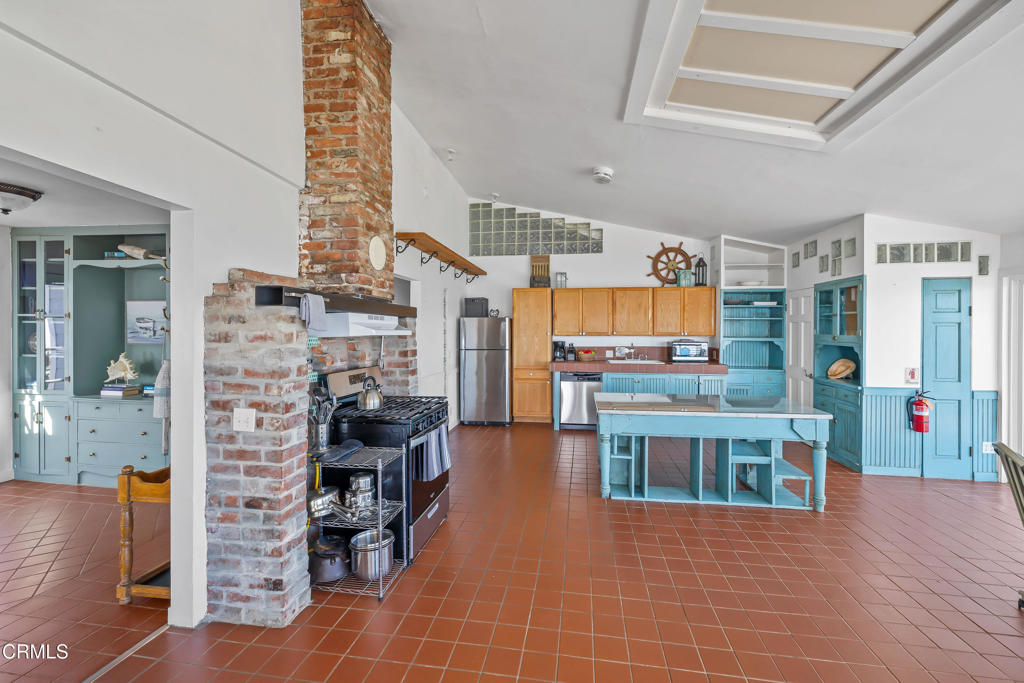 1990 South S Highway Albion, CA 95410 - Photo 24 of 57 a view of a room with shelves