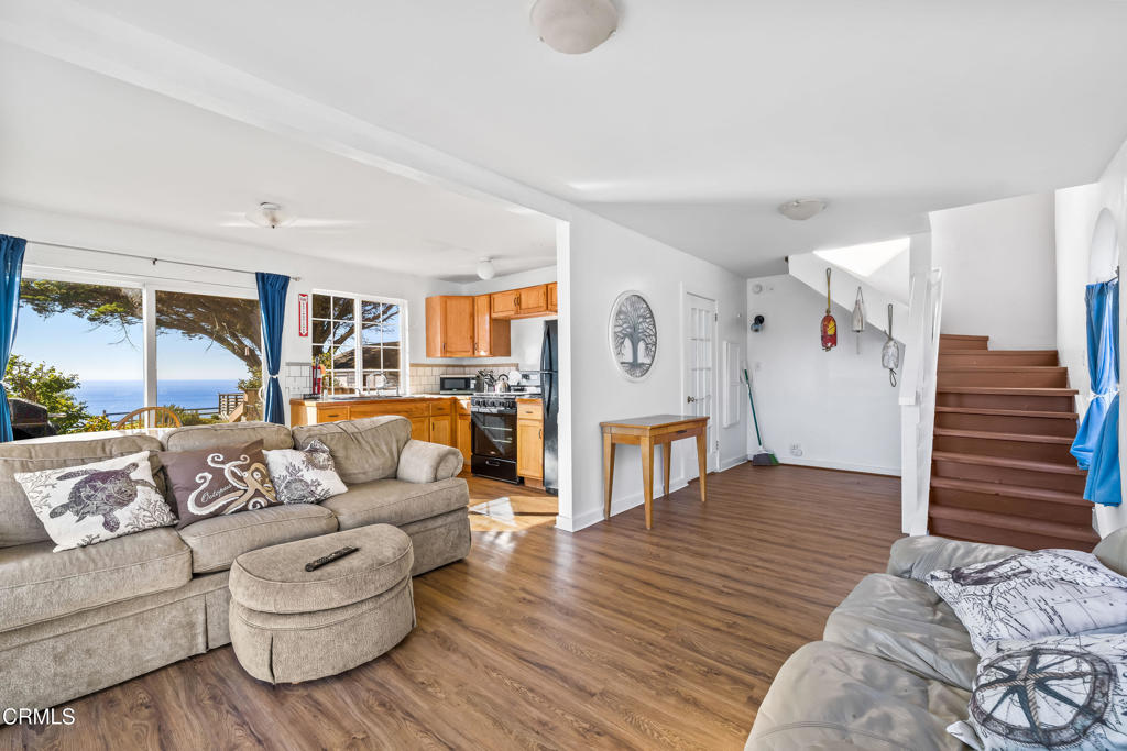1990 South S Highway Albion, CA 95410 - Photo 41 of 57 a living room with furniture and wooden floor