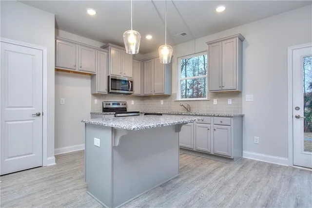 $294,075 | 106 Greenview Court, Cleveland, GA 30528