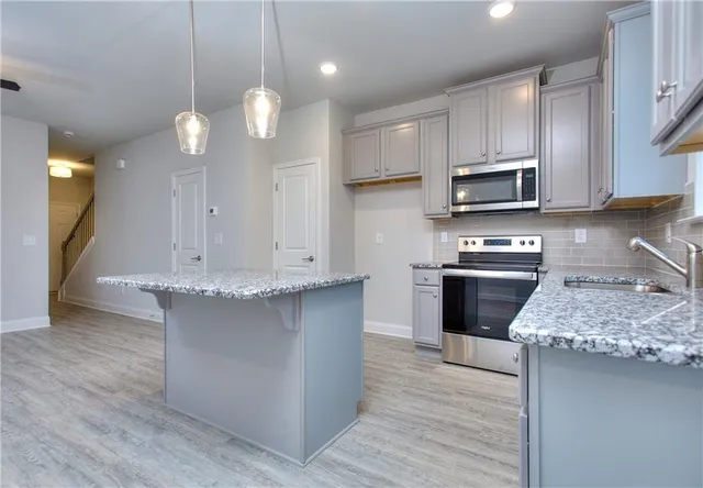 $294,075 | 106 Greenview Court, Cleveland, GA 30528