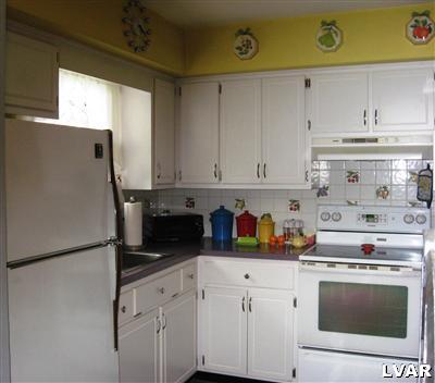 1510 Sculac Road Bethlehem, PA 18020 - Photo 9 of 17
