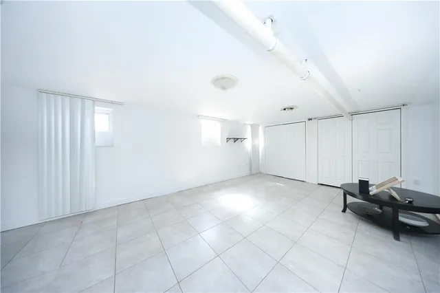 a view of a livingroom with furniture