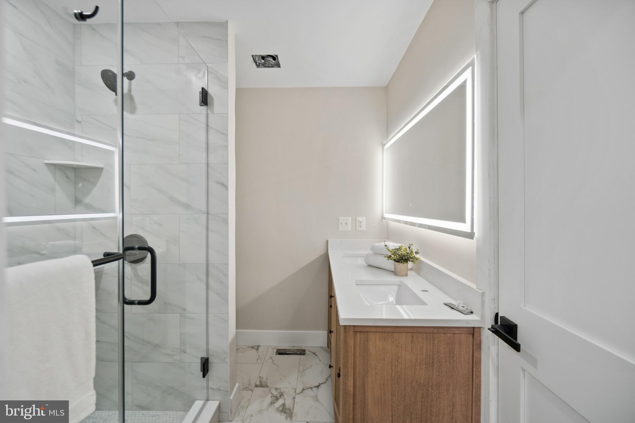 3921 Roland Avenue Baltimore, MD 21211 - Photo 15 of 49 Gallery Image 15