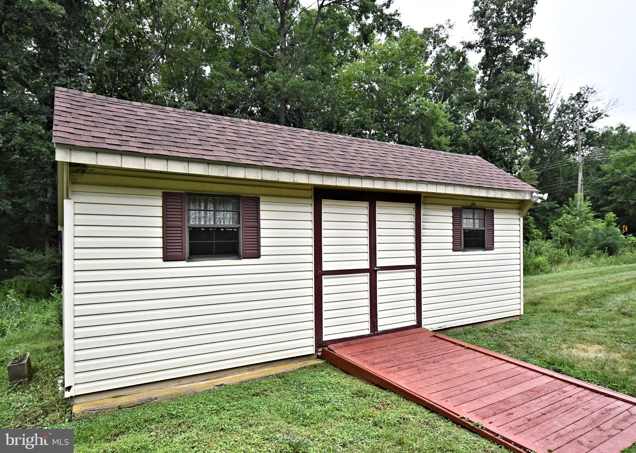 2390 Lenhart Road Colmar, PA 18915 - Photo 35 of 40