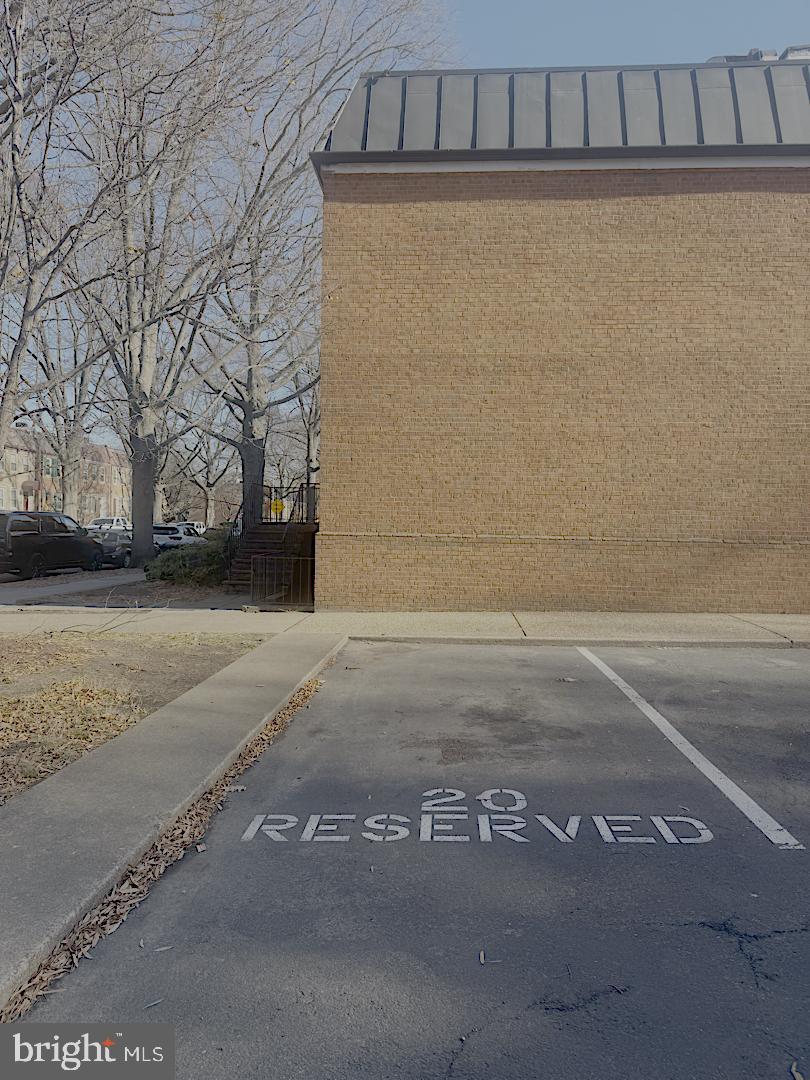 626 G Street Southwest Washington, DC 20024 - Photo 42 of 45