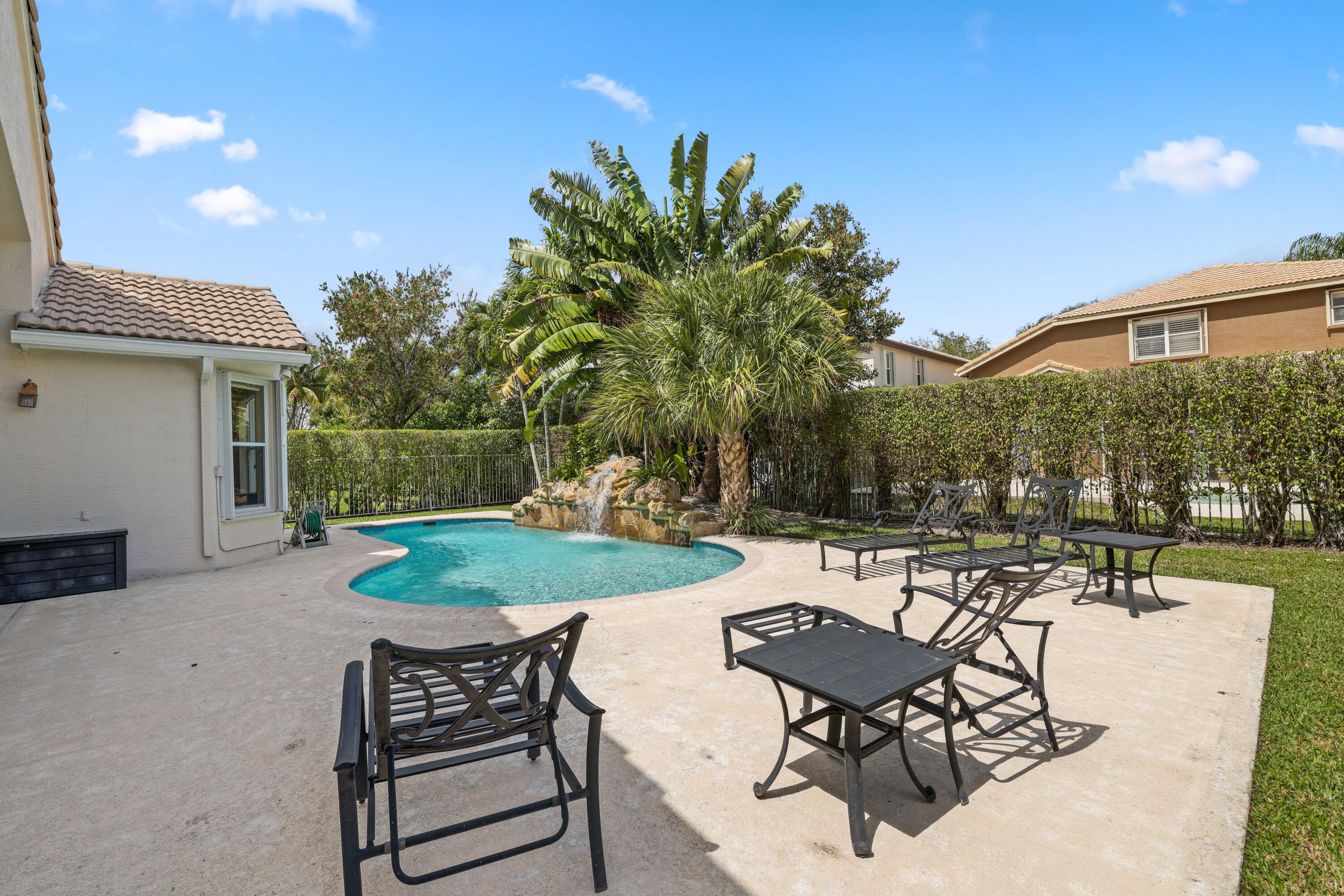 19353 Skyridge Circle Boca Raton, FL 33498 - Photo 41 of 50 19353 Skyridge - 45