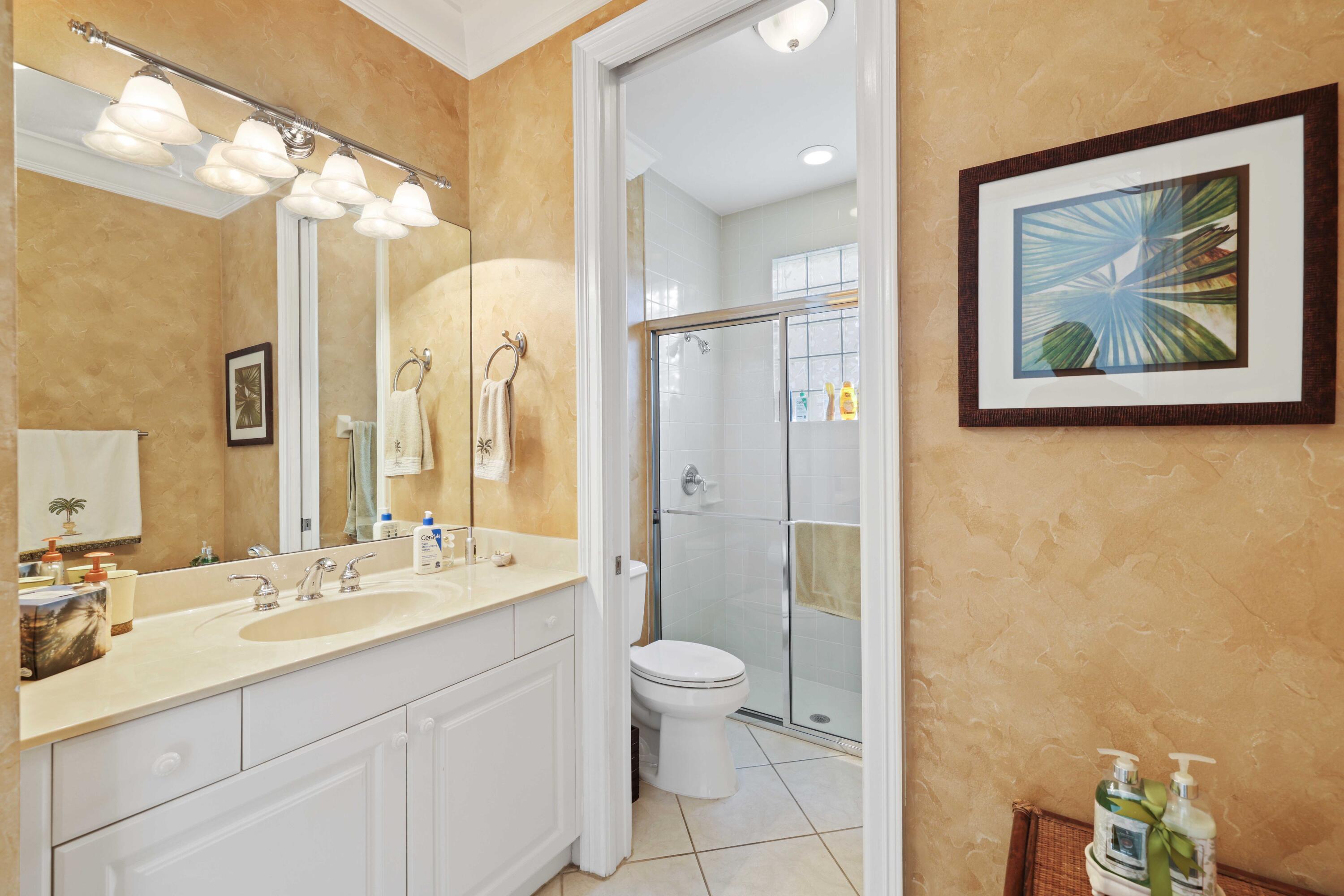 19353 Skyridge Circle Boca Raton, FL 33498 - Photo 10 of 50 19353 Skyridge - 10