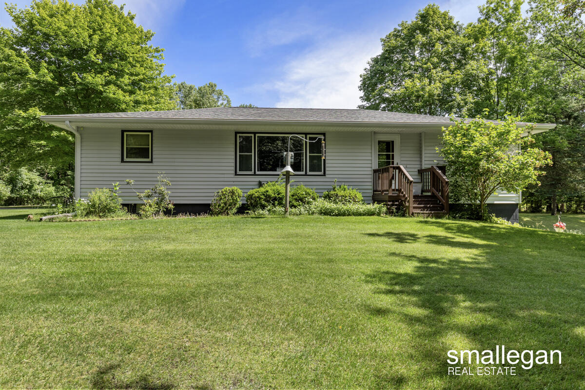 425 North Bear Lake Road Muskegon, MI 49445 - Photo 1 of 1 IMG_1024