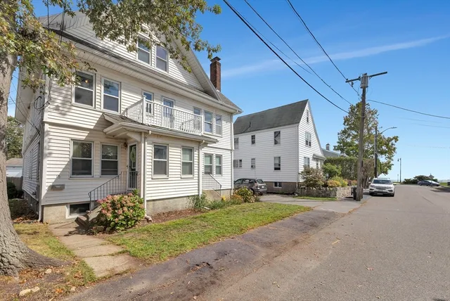 $625,000 | 11-15 Kings Beach Terrace, Unit 15, Swampscott, MA 01907