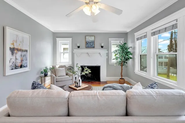 $625,000 | 11-15 Kings Beach Terrace, Unit 15, Swampscott, MA 01907