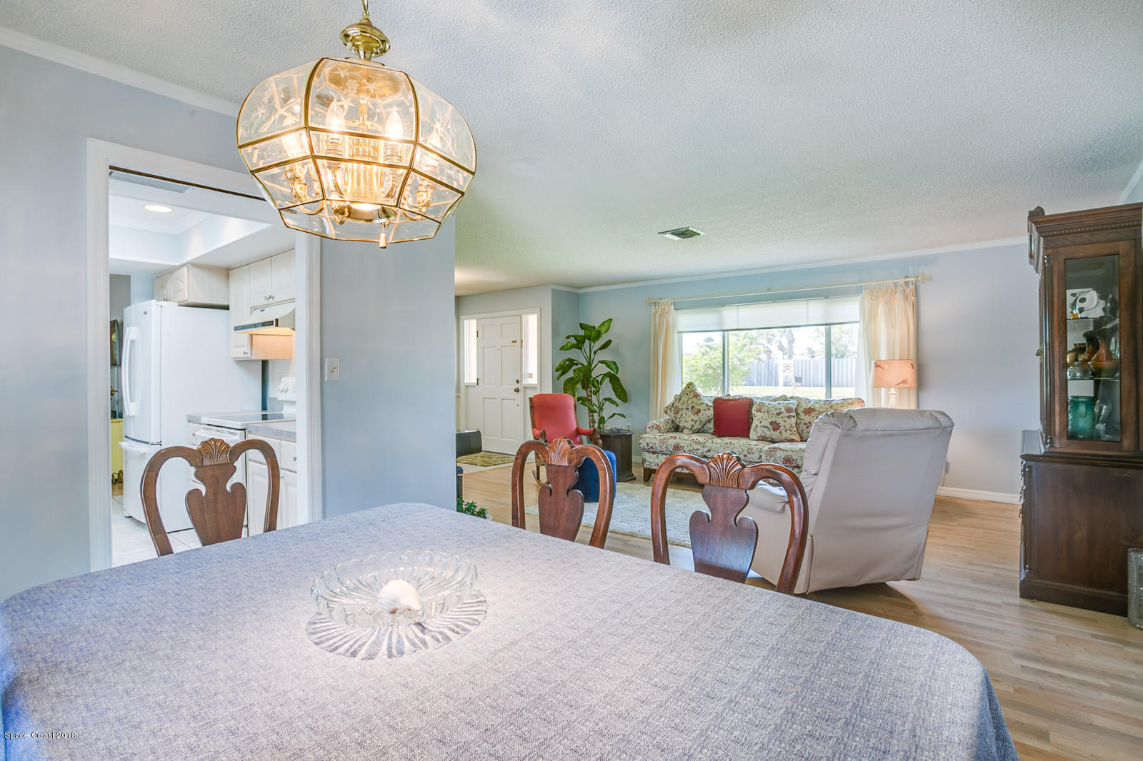 561 Kale Street Satellite Beach, FL 32937 - Photo 11 of 26 Dining to Living