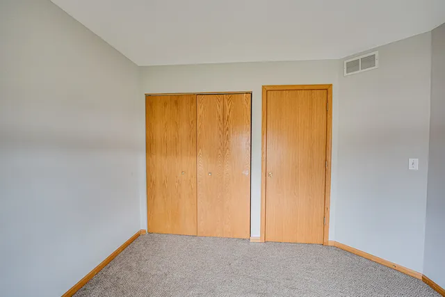 $2,300 | 4013 Boulder Court, Aurora, IL 60504