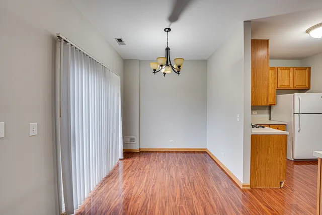 $2,300 | 4013 Boulder Court, Aurora, IL 60504