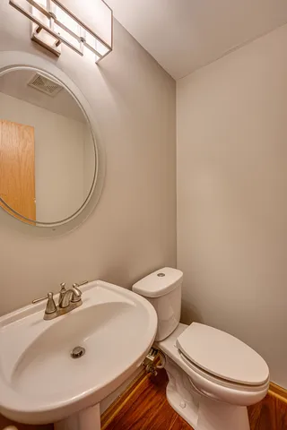 $2,300 | 4013 Boulder Court, Aurora, IL 60504