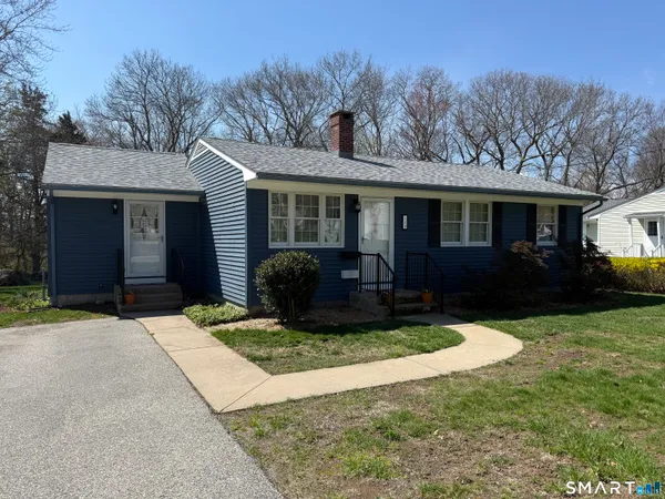 $425,000 | 122 Indigo Street, Groton, CT 06355