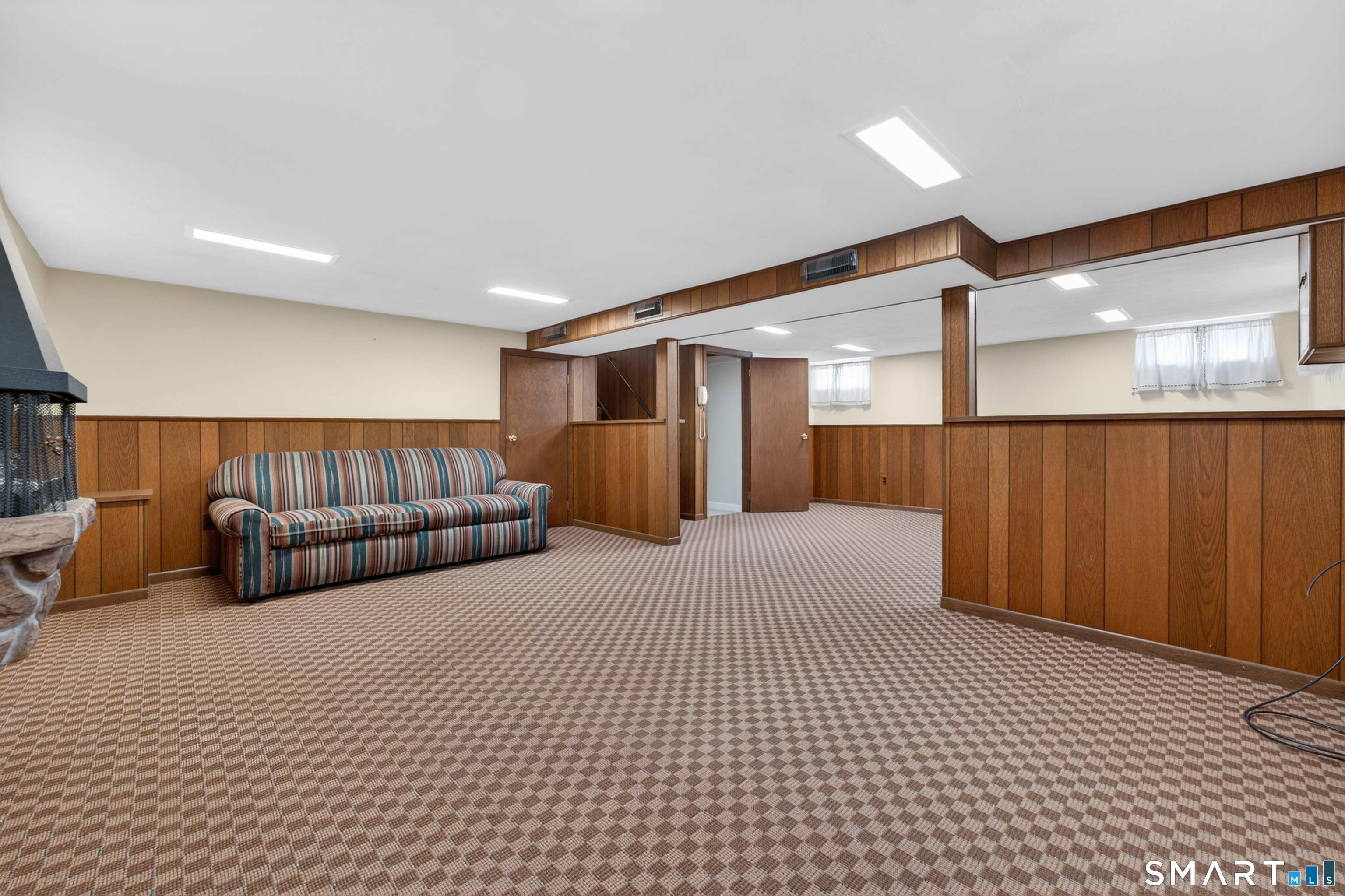 122 Indigo Street Groton, CT 06355 - Photo 37 of 42