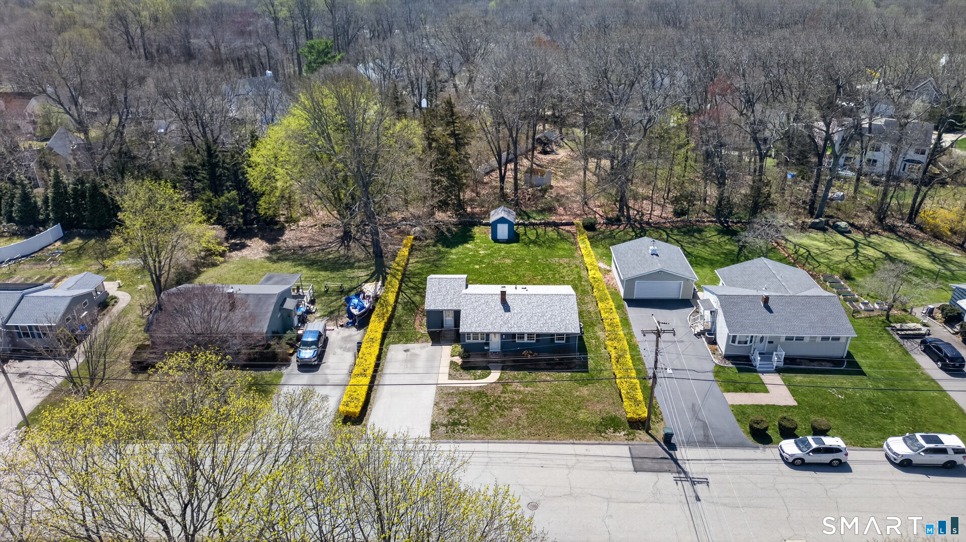 122 Indigo Street Groton, CT 06355 - Photo 6 of 42