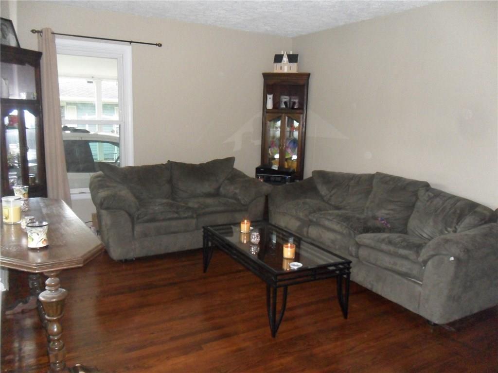 11123 Lantern Road Fishers, IN 46038 - Photo 2 of 16 Gallery Image 2