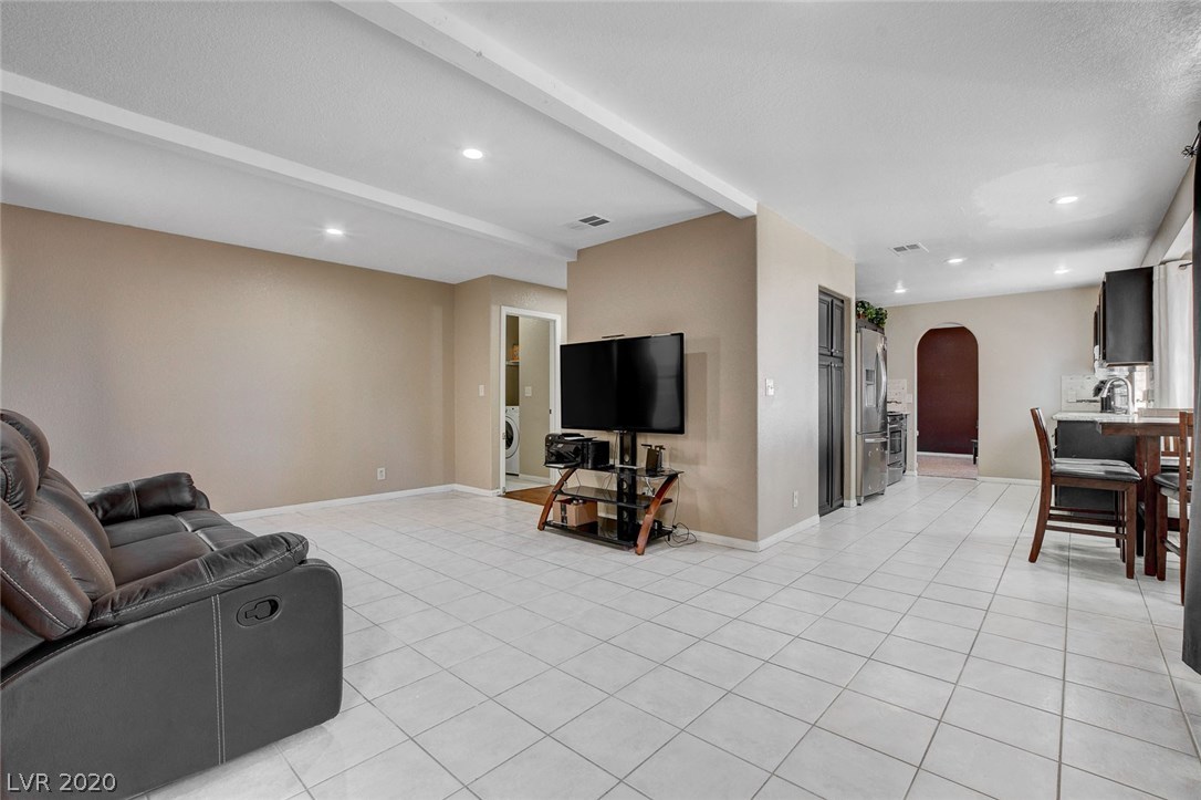 2632 Shakespeare Road Las Vegas, NV 89108 - Photo 12 of 50 Gallery Image 12