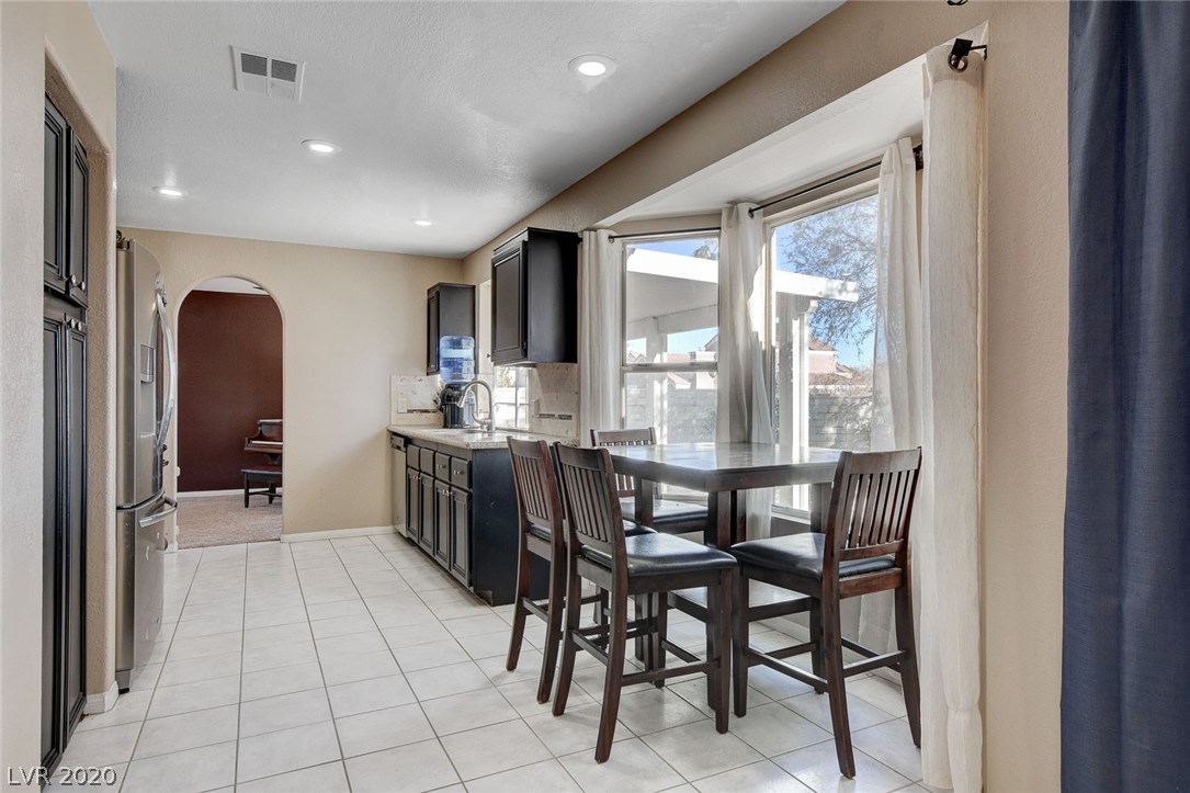 2632 Shakespeare Road Las Vegas, NV 89108 - Photo 13 of 50 Gallery Image 13