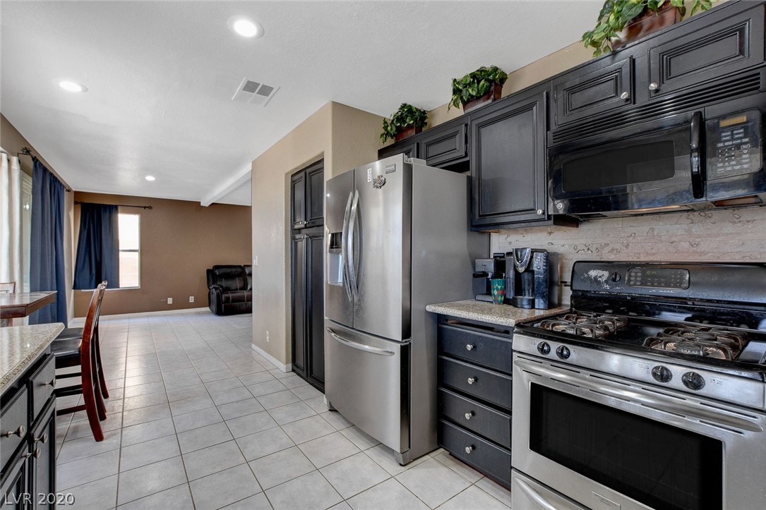 2632 Shakespeare Road Las Vegas, NV 89108 - Photo 19 of 50 Gallery Image 19