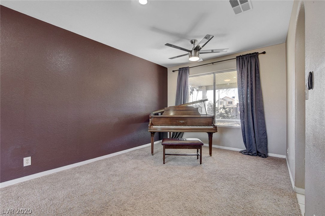 2632 Shakespeare Road Las Vegas, NV 89108 - Photo 8 of 50 Gallery Image 8