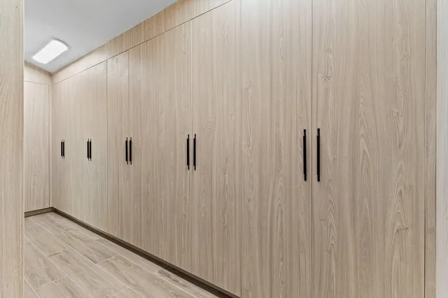 a view of a walk in closet