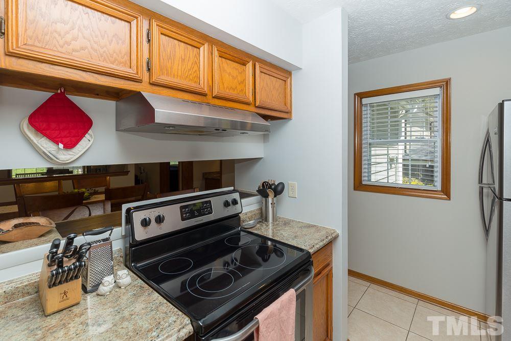6704 Hammersmith Drive Raleigh, NC 27613 - Photo 14 of 19