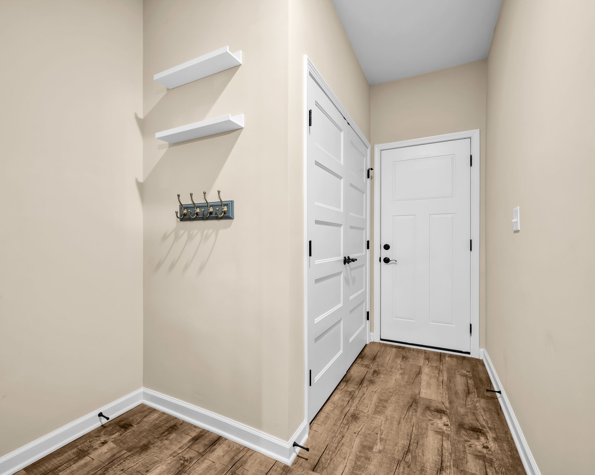 116 Eno Road Dickson, TN 37055 - Photo 16 of 28 a view of bathroom