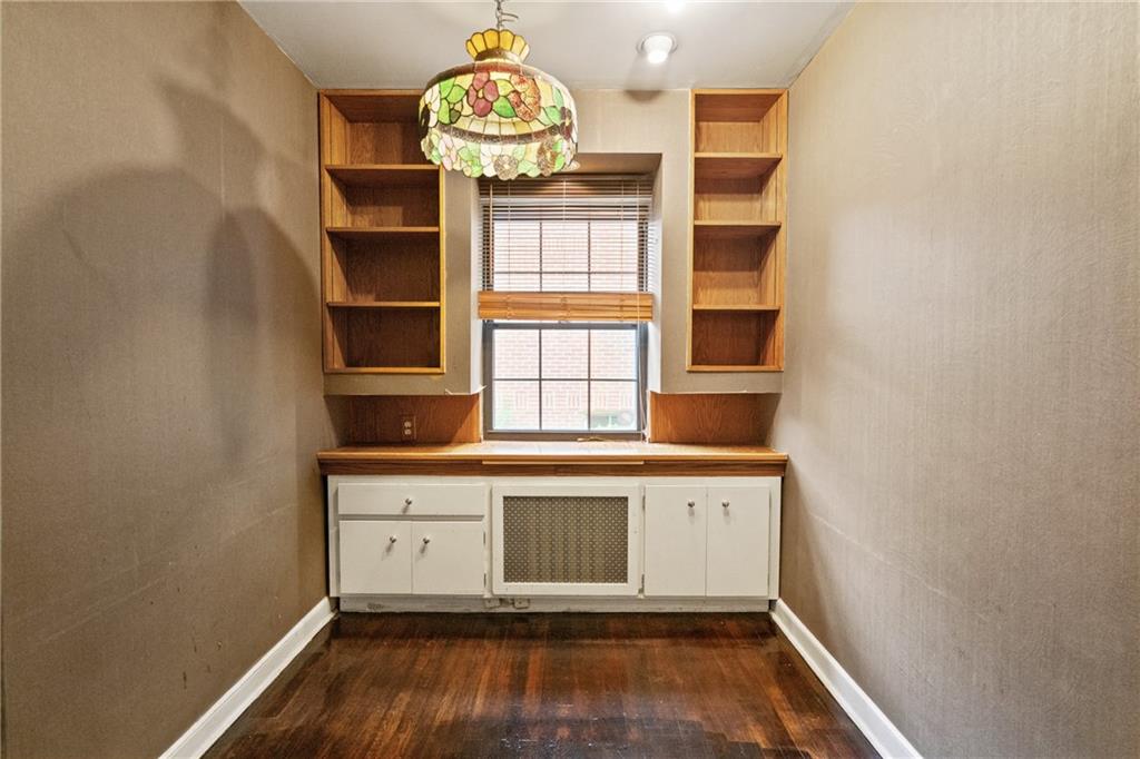5401 Guarino Road Pittsburgh, PA 15217 - Photo 20 of 44 Gallery Image 20