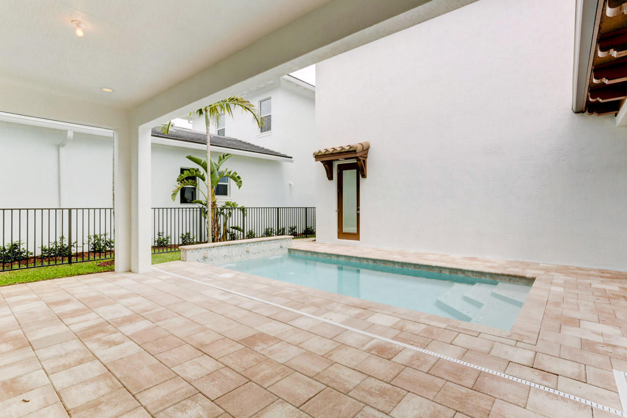 5013 Grandiflora Road Palm Beach Gardens, FL 33418 - Photo 20 of 30 Lot 15 5013 Grandiflora Pool and Cabana