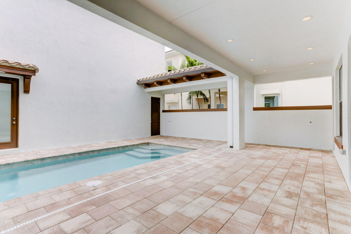 5013 Grandiflora Road Palm Beach Gardens, FL 33418 - Photo 21 of 30 Lot 15 5013 Grandiflora Pool and Patio