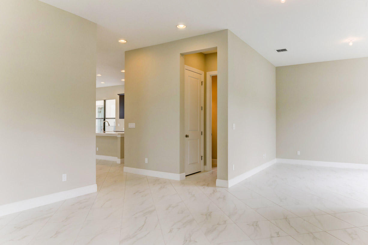 5013 Grandiflora Road Palm Beach Gardens, FL 33418 - Photo 6 of 30 Lot 15 5013 Grandiflora Powder Bath
