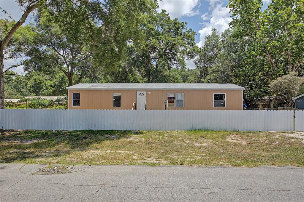 6944 Southwest 85th Place Ocala, FL 34476 - Photo 2 of 12
