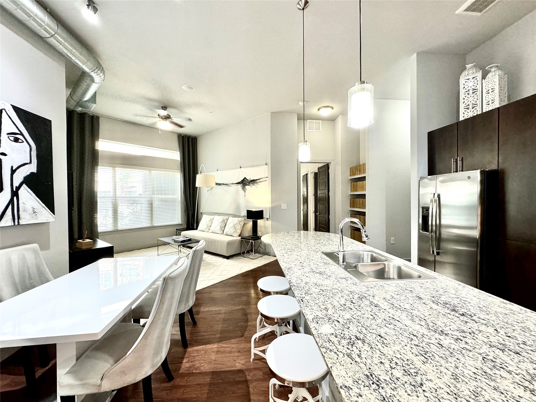 2525 McCue Road, Unit 249 Houston, TX 77056 - Photo 2 of 21