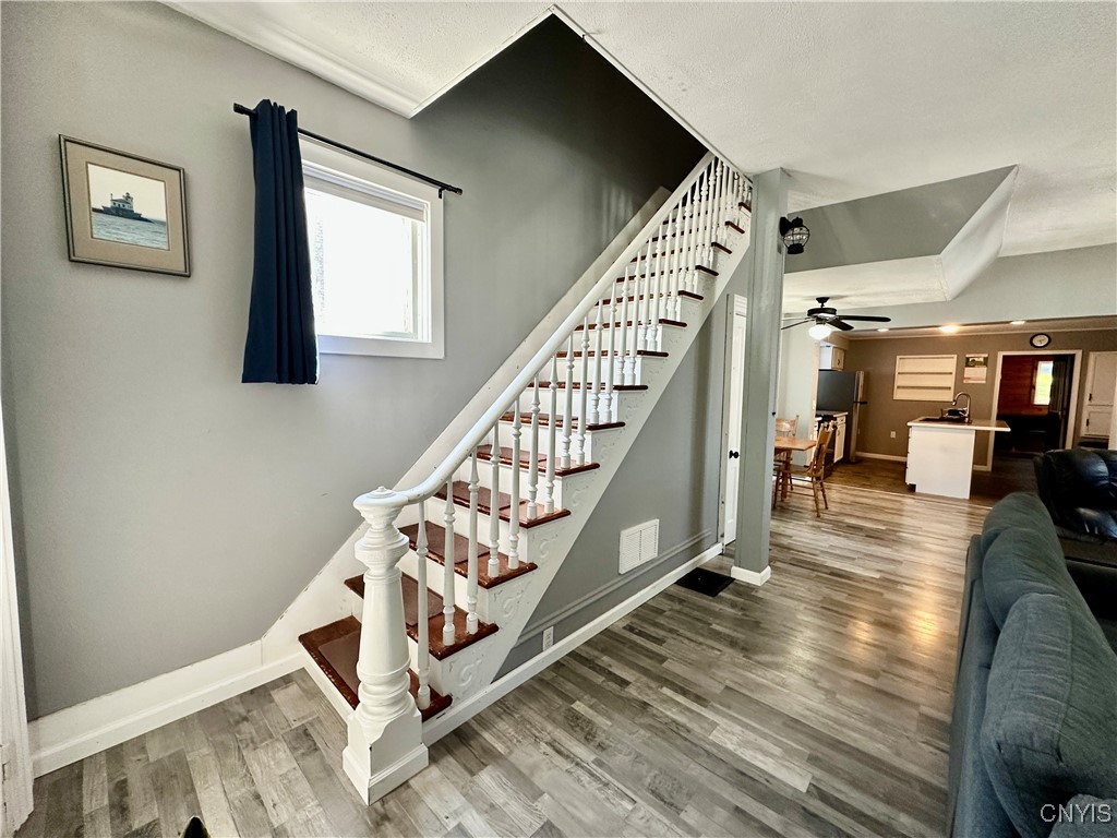 286 West 7th Street Oswego, NY 13126 - Photo 11 of 40