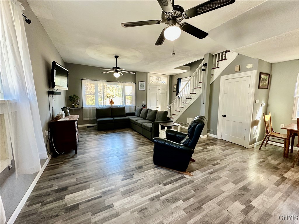 286 West 7th Street Oswego, NY 13126 - Photo 13 of 40