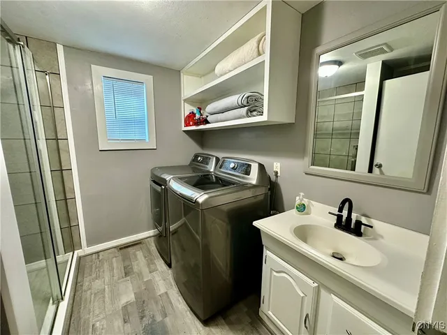 $219,900 | 286 West 7th Street, Oswego, NY 13126