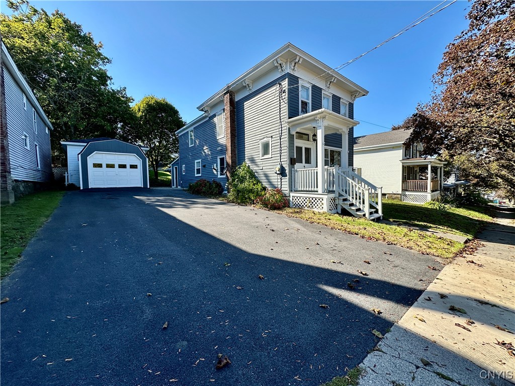 286 West 7th Street Oswego, NY 13126 - Photo 3 of 40