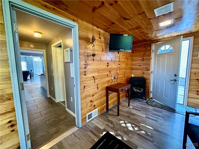 $219,900 | 286 West 7th Street, Oswego, NY 13126